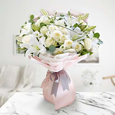 Lilies & Roses Bouquet