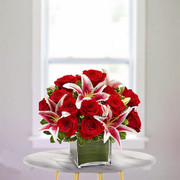 Lovely Surprise - Flowers to USA