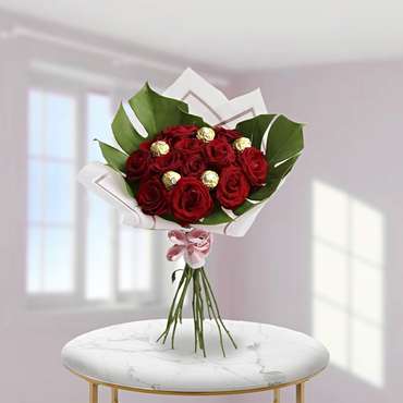 Bouquet de Rosas con Sorpresa Ferrero